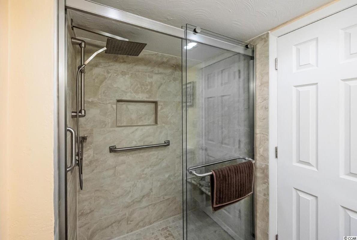 Spacious Ocean View Suite With Beautiful Updates! - Ocean Dunes Tower 2 Unit 6121 - Sleeps 6 Guests! Myrtle Beach Exterior photo